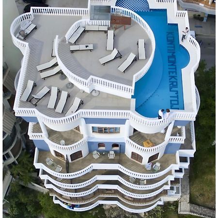 Monte Cristo Hotel With Rooftop Pool Sarandë Exterior foto