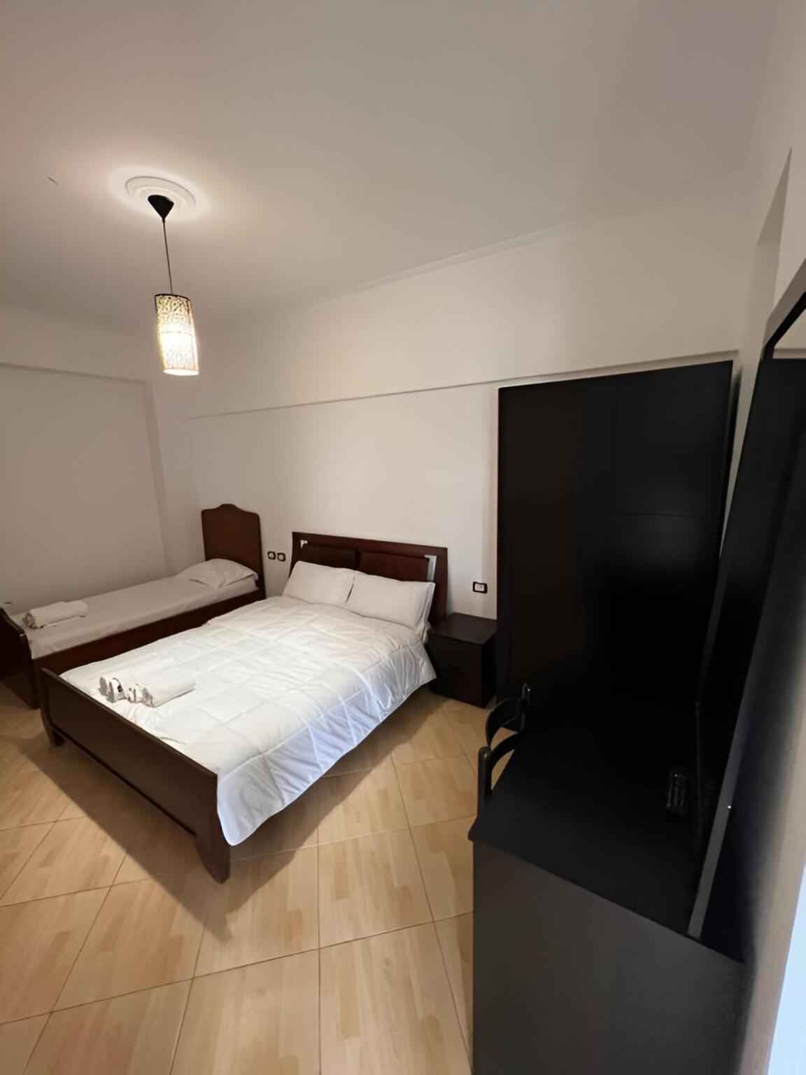 Monte Cristo Hotel With Rooftop Pool Sarandë Exterior foto